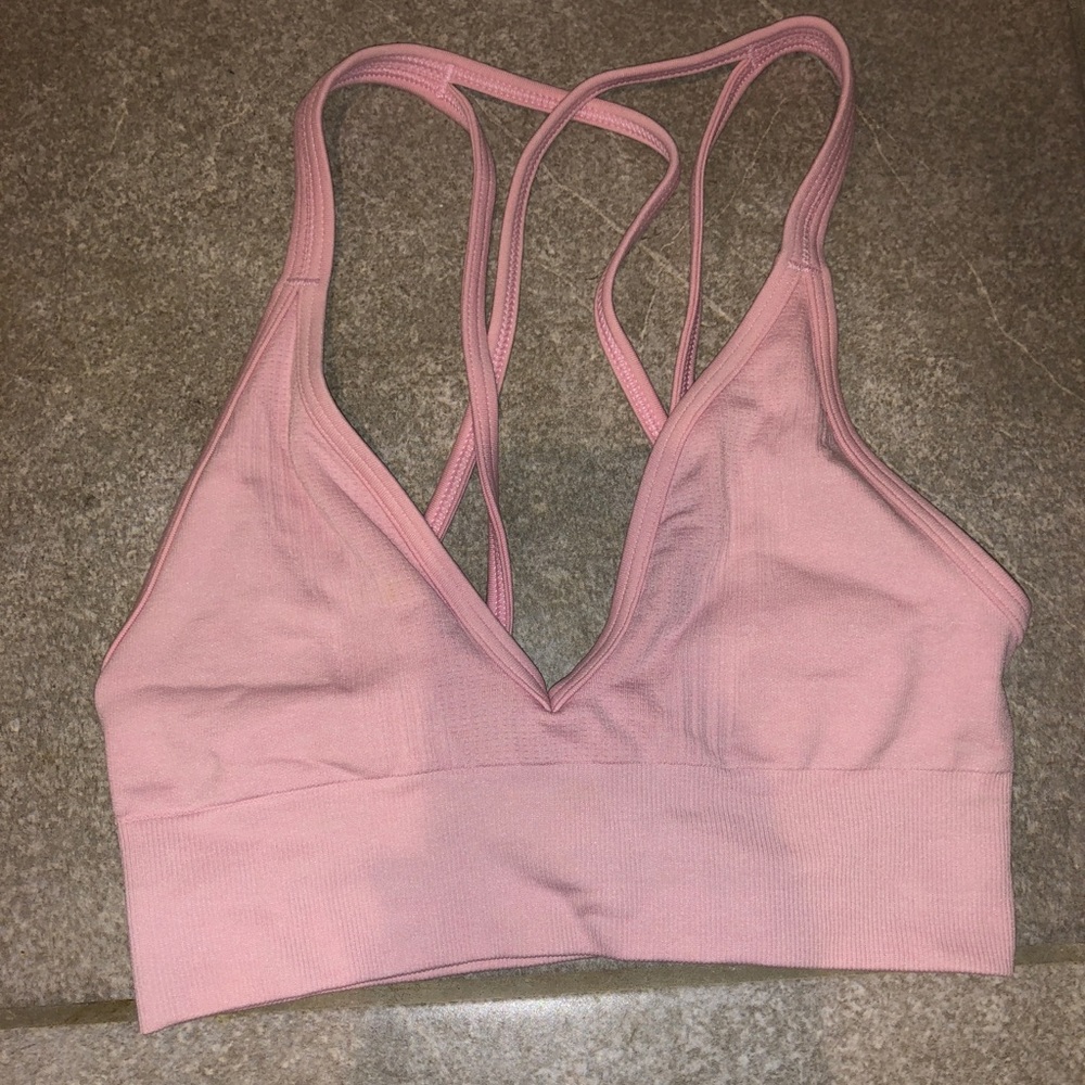 Light pink Lululemon Plunge Bra